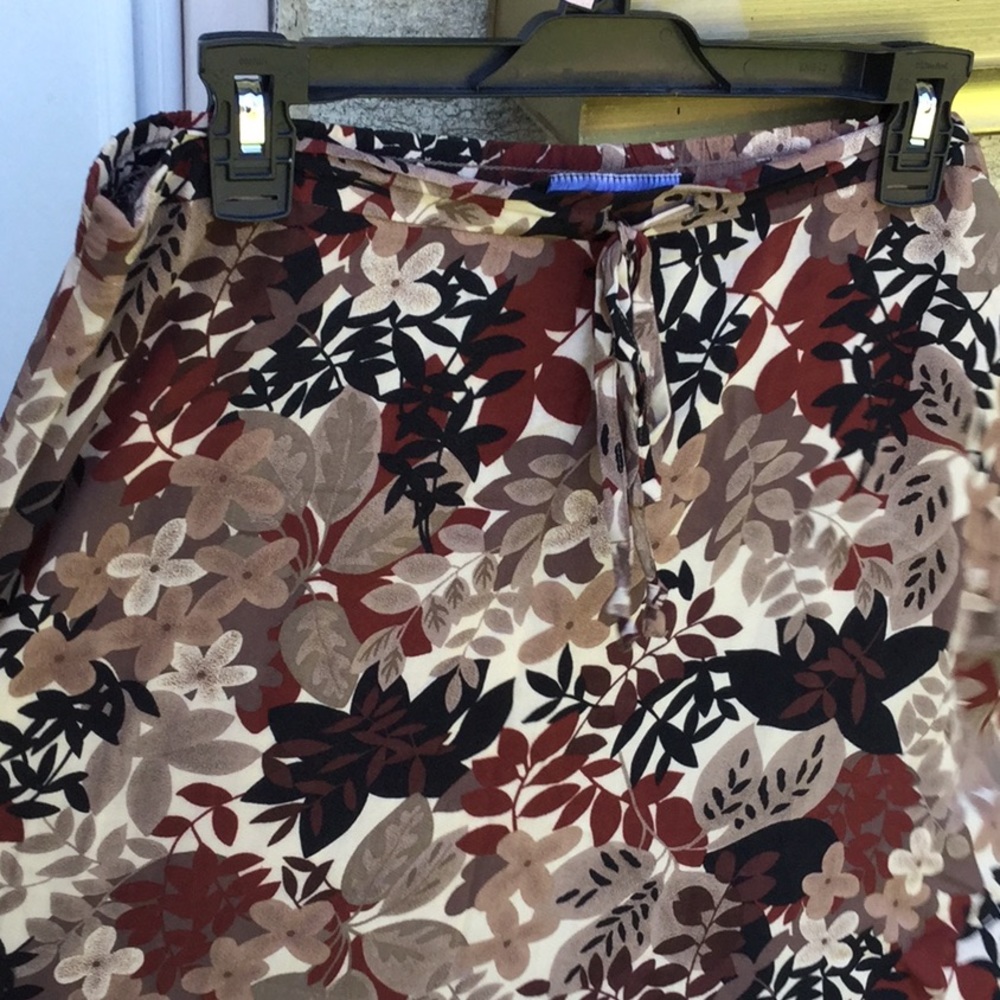 Sag Harbor Flower Print Skirt